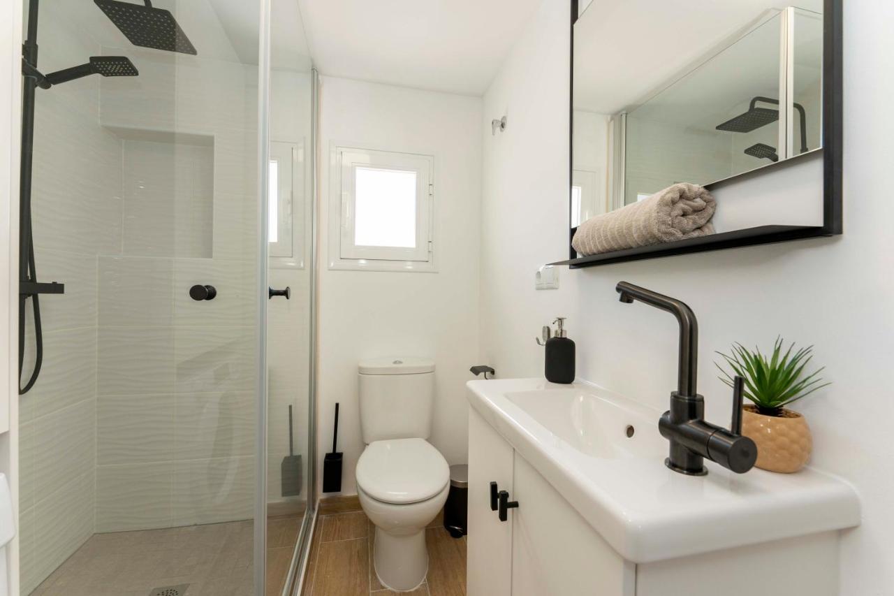 Apartamento 2 Dormitorios Cerca De La Playa En Casco Historico เอสเตโปนา ภายนอก รูปภาพ